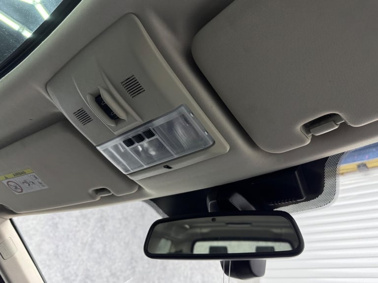 2015 Land Rover Discovery 4 3.0 SD V6 HSE Luxury Auto 4WD Euro 6 (s/s) 5dr ESTATE Diesel Automatic