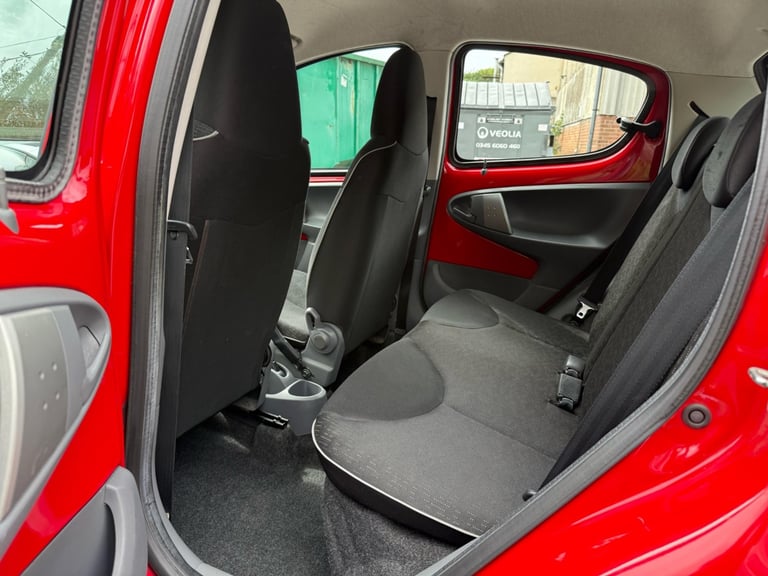 2011 Peugeot 107 1.0 Urban 12 Months Mot Low Tax  HATCHBACK Petrol Manual