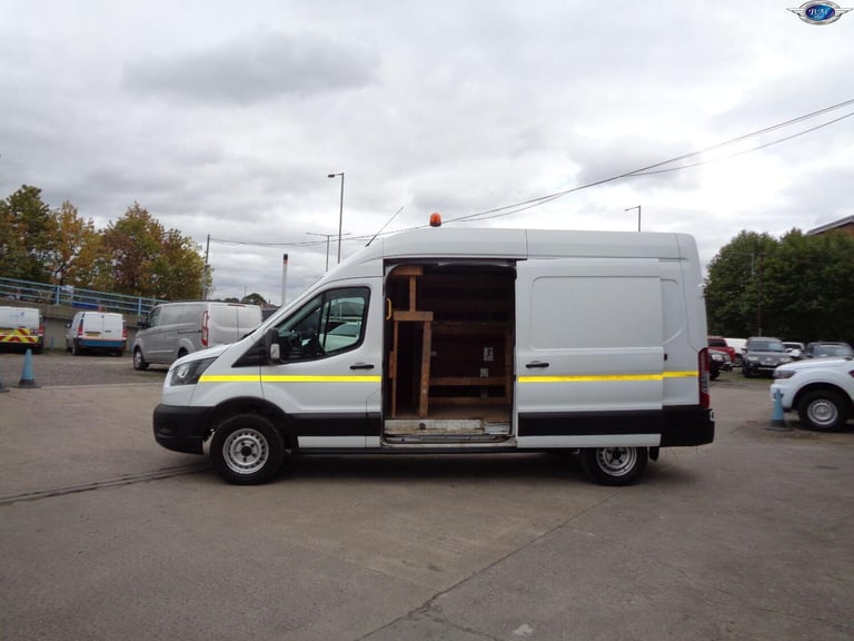 FORD TRANSIT 2.0 Transit Leader Van 350 L3 2.0L EcoBlue 130PS RWD 6 Speed