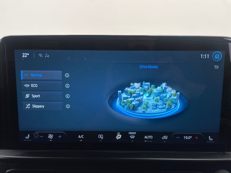 2024 Ford Transit Custom 300 Limited L2 H1 LWB 2.0 EcoBlue 136ps Panel Van Diesel Manual