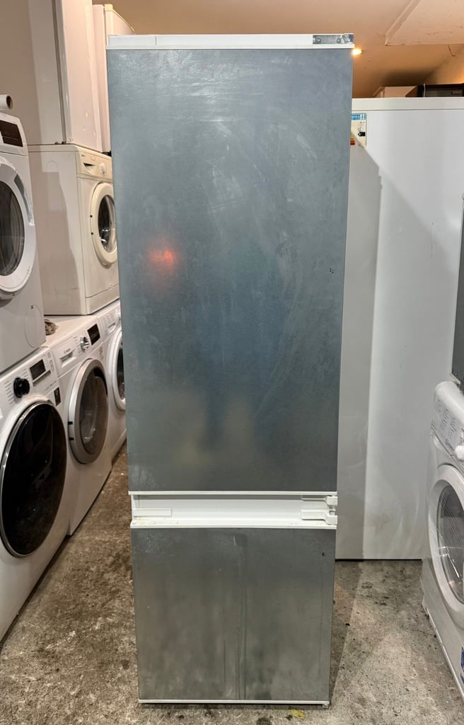 Siemens Fridge Freezer With Free Delivery N Warranty 