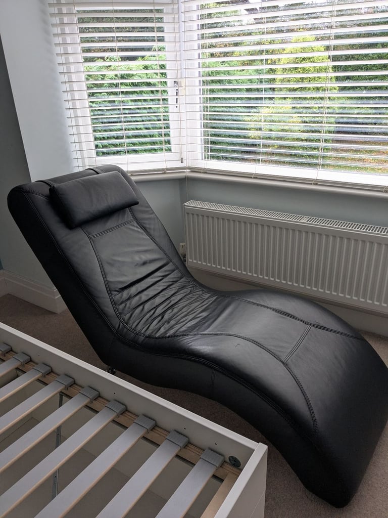 Leather Chaise Longue Chair