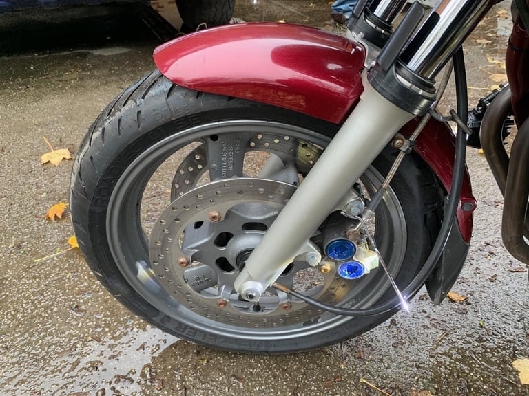 1999 Yamaha XJ900S DIVERSION SHAFT' WITH FULL GIVI LUGGAGE (CLASSIC MOTORCYCLE)