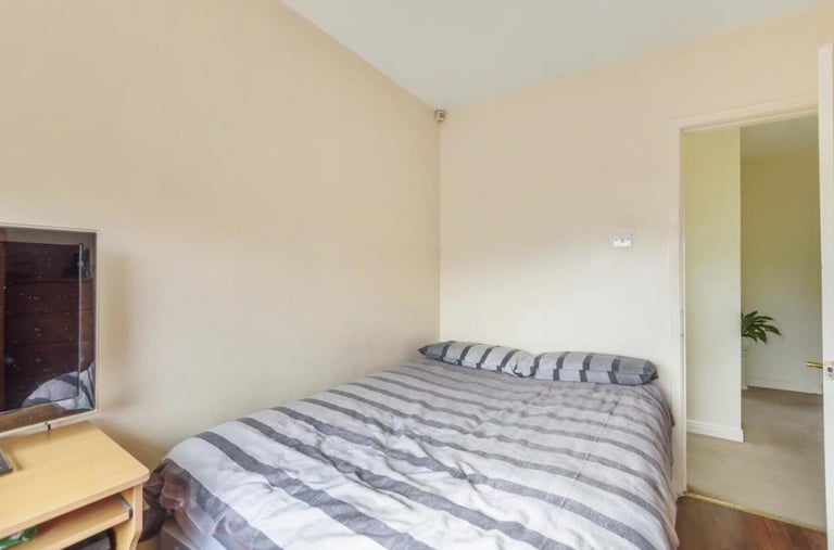 Cozy rooms for rent in Stratford - Colegrave Road✅✅