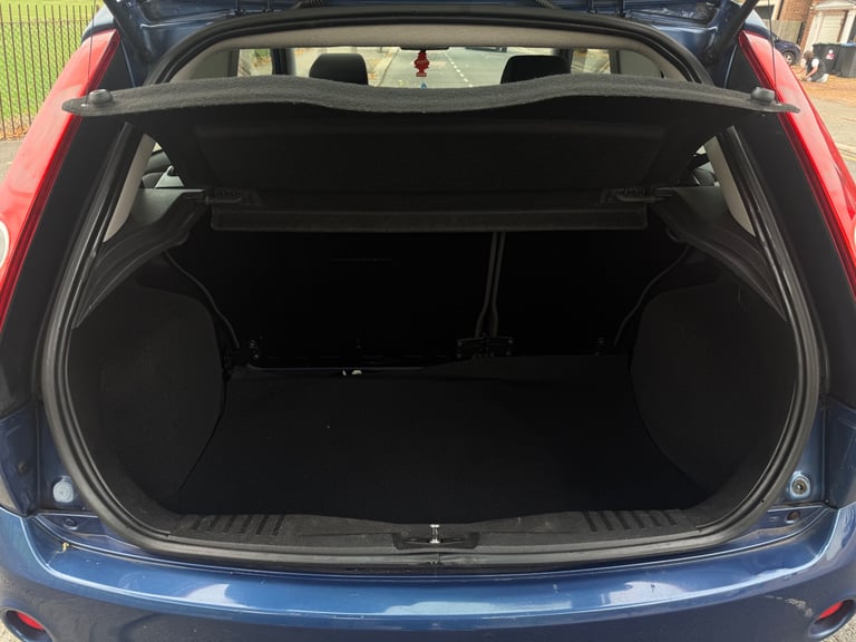 Ford, FIESTA, Hatchback, 2008, Manual, 1242 (cc), 3 doors