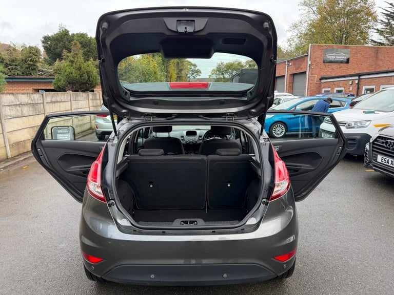 2016 Ford Fiesta 1.0T EcoBoost Zetec Hatchback 5dr Petrol Powershift Euro 6 (100 ps) Hatchback Pe...