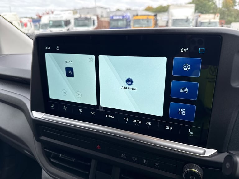  Volkswagen Transporter Panel Van 2.0 Tdi T28 Commerce Pro Panel Van 5dr Diesel