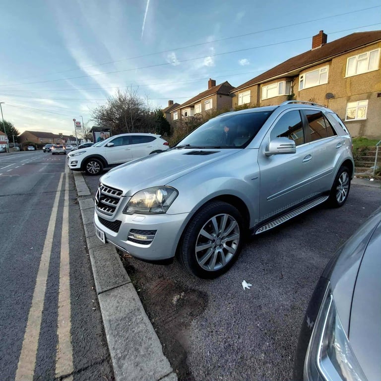 image for Mercedes-Benz, M CLASS, Estate, 2011, Automatic, 2987 (cc), 5 doors