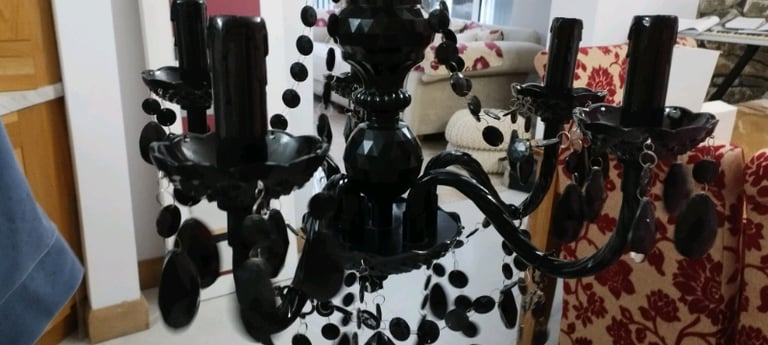 Black chandelier light