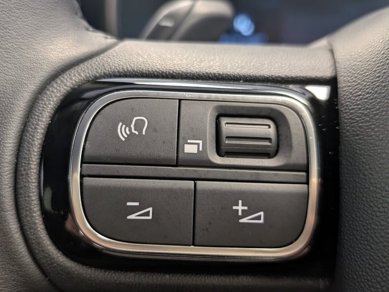 2025 Citroen C5 Aircross 1.5D Max Edition 5dr Auto Hatchback Diesel Automatic