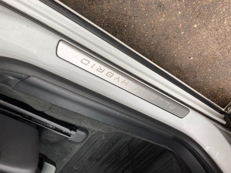 2014 Volvo V60 2.4 D6 Estate 5dr Diesel Plug-in Hybrid Geartronic AWD Euro 5 (s/s) (285 ps ESTATE...