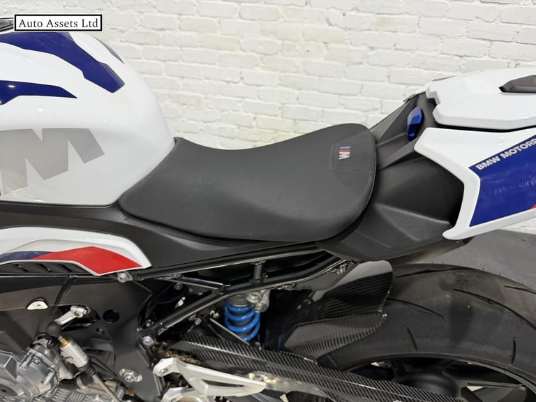 2024 BMW M 1000 R 1000 Naked Petrol Claw-shifted Euro 5 (209 ps) Naked Petrol Manual