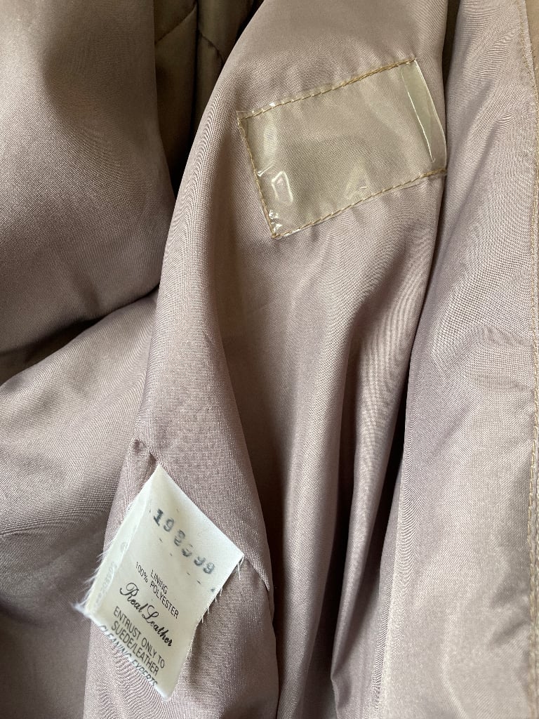 Ladies Vintage Taupe Coloured Leather Jacket