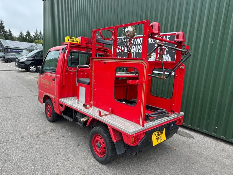 Subaru Sambar Dias Wagon 4WD Micro Fire Engine 1993 Model Paddock Yard Vehicle 