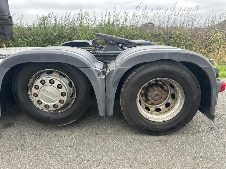 Mercedes-Benz Actros 2545 6 X 2 Tractor Unit