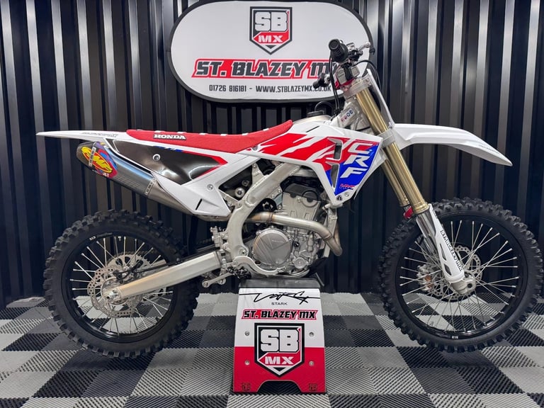 BRAND NEW HONDA CRF 250 RS WHITE FMF EDITION MOTO-X BIKE