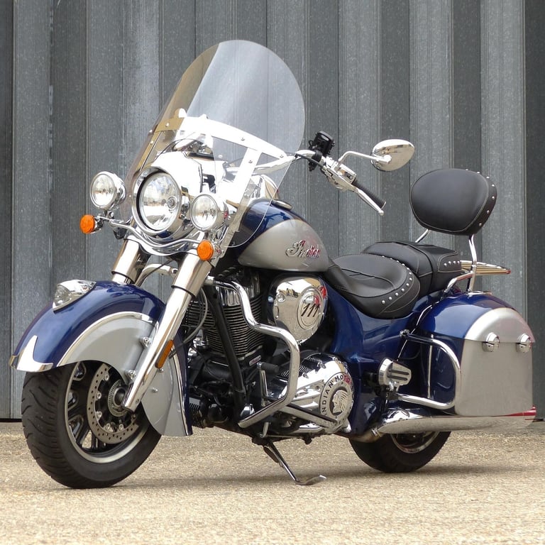 Immaculate 2017 Indian Springfield Chief – Fully loaded- One Owner- Full History
