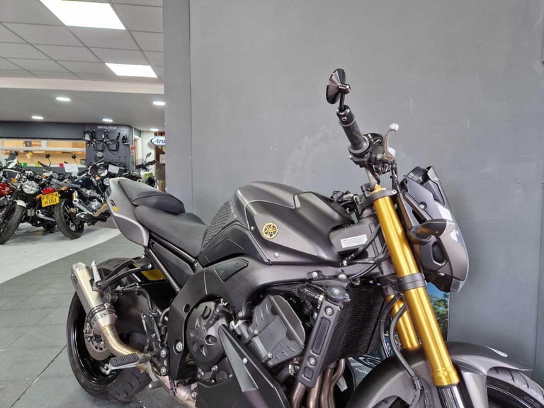 2014 Yamaha FZ8