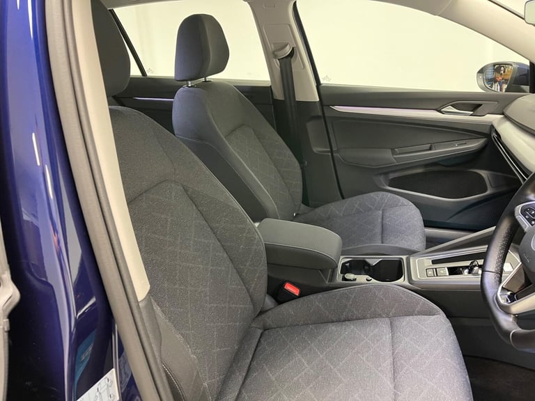 2020 Volkswagen Golf 1.5 eTSI MHEV Life DSG Euro 6 (s/s) 5dr HATCHBACK Petrol/Electric Hybrid Aut...