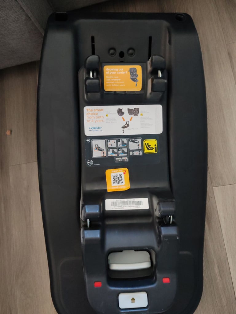 TRIO baby car seat(with ISO fix), baby pram toddler stroller (rain cover included)