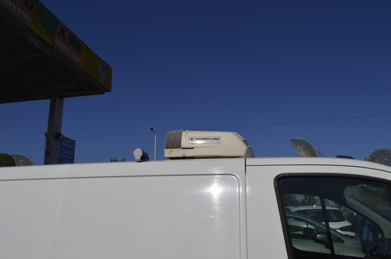 2021 Ford Transit Custom 2.0 EcoBlue 130ps Low Roof Leader Van FRIDGE VAN 2021 ONE OWNER PANEL VA...