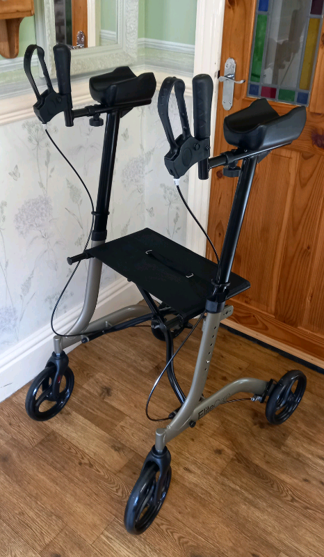 Elite Care Stand Up Walking Stroller With Seat and Forearm Supports. 
