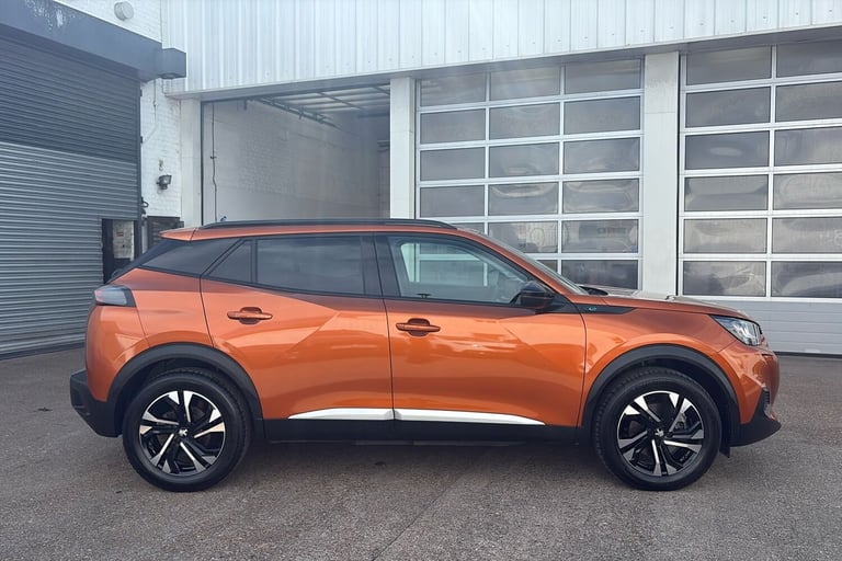  Peugeot E 2008 50kwh Allure Premium Suv 5dr Electric Auto 7kw Charger 136 Ps