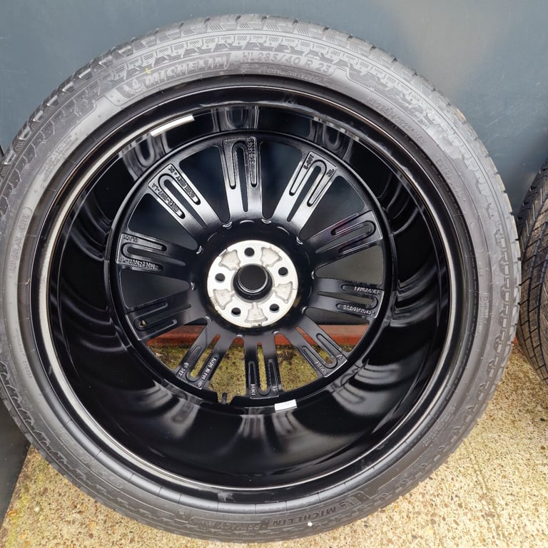 Genuine Range Rover 23" Style 1075 Alloy wheels Sport Vogue L460 L461 Black
