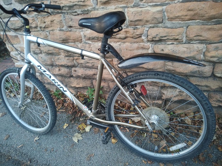 Marin Coast Trail Rigid Large Hybrid Mountain Commuter Bike
