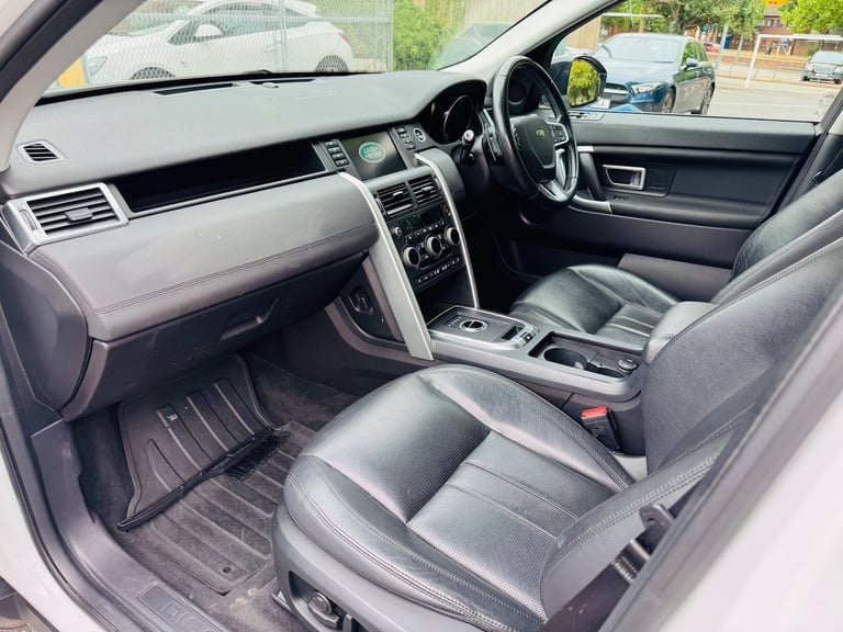2016 Land Rover Discovery Sport TD4 HSE BLACK 5-Door Diesel