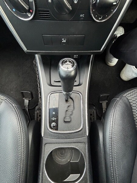 Mercedes A Class A160 CDI AVANTGARDE SE-Reasons to Buy - High quality interior -