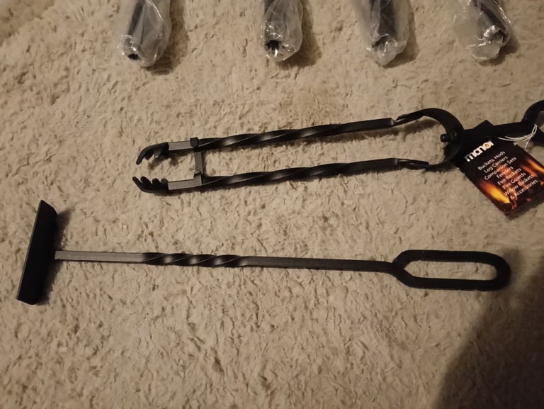 Coal bucket and accessories 