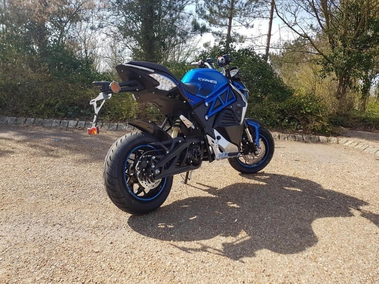 Lexmoto Cypher Electric and  Stylish