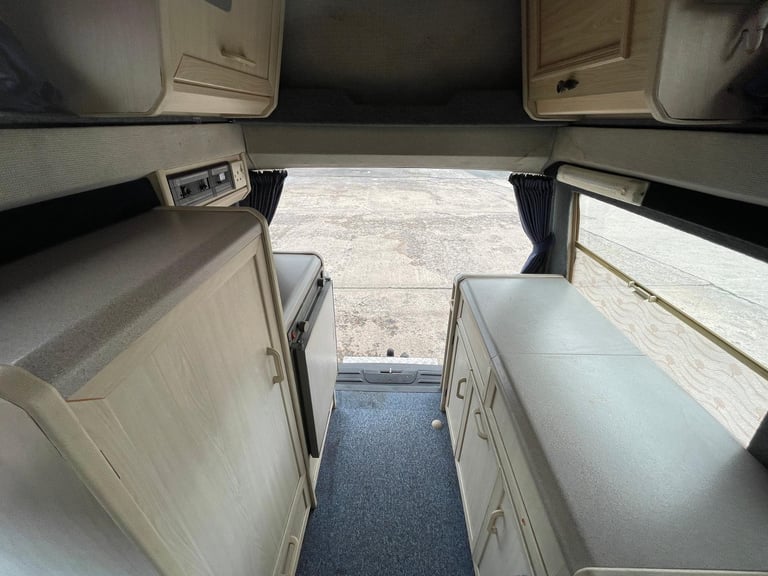 Volkswagen TRANSPORTER T4 AUTOMATIC HOLDSWORTH 2 BERTH CAMPER VAN