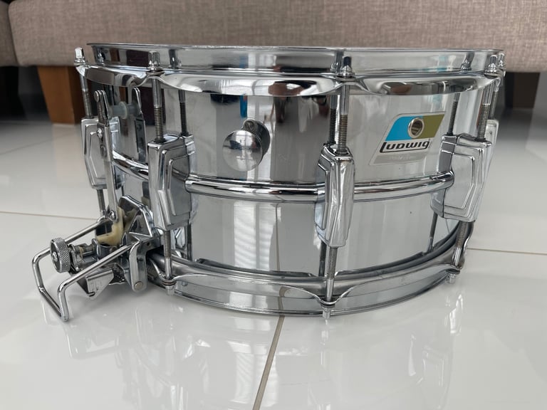 Vintage 70’s  Ludwig 411 14x6.5 Super Sensitive Snare Drum