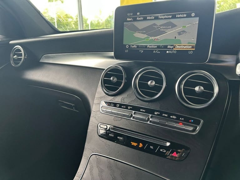 2018 Mercedes-Benz GLC 2.0 GLC250 AMG Line (Premium Plus) SUV 5dr Petrol G-Tronic 4MATIC Euro 6 (...