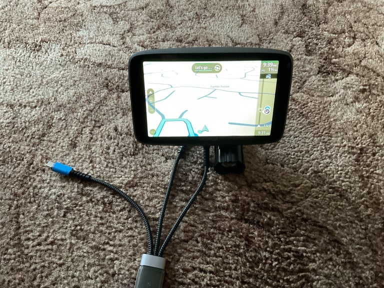 TOM TOM GO 6200 car. Navigate system 6” 