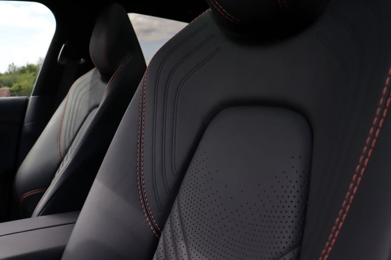 2023 23 ASTON MARTIN DBX 4.0 V8 SUV 5DR PETROL AUTO 4WD EURO 6 (S/S) (550 PS)