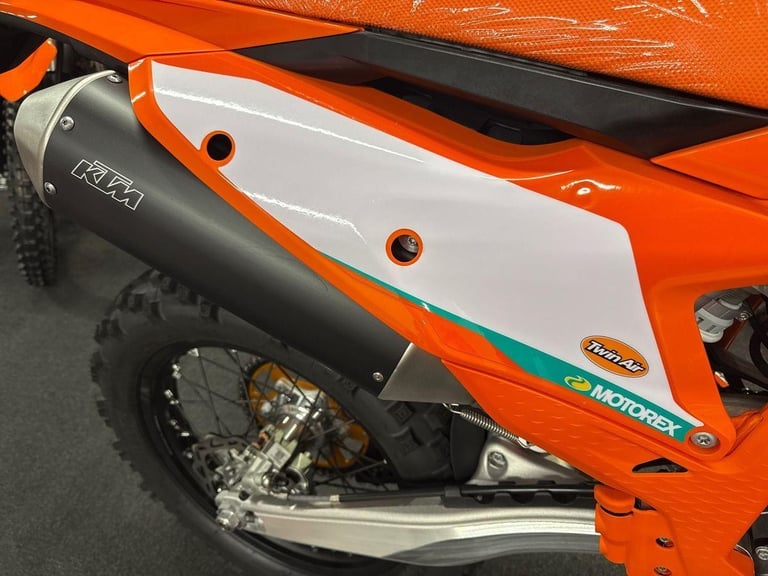 2025 KTM Offroad Enduro 450 EXC-F CHAMPION EDITION orange Manual