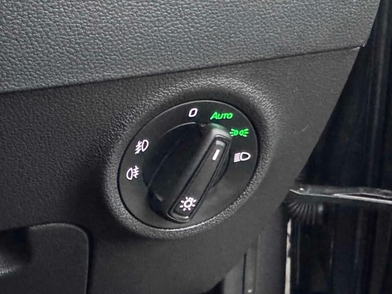 2022 Skoda Karoq 1.0 TSI SE Drive 5dr Manual SUV Petrol Manual