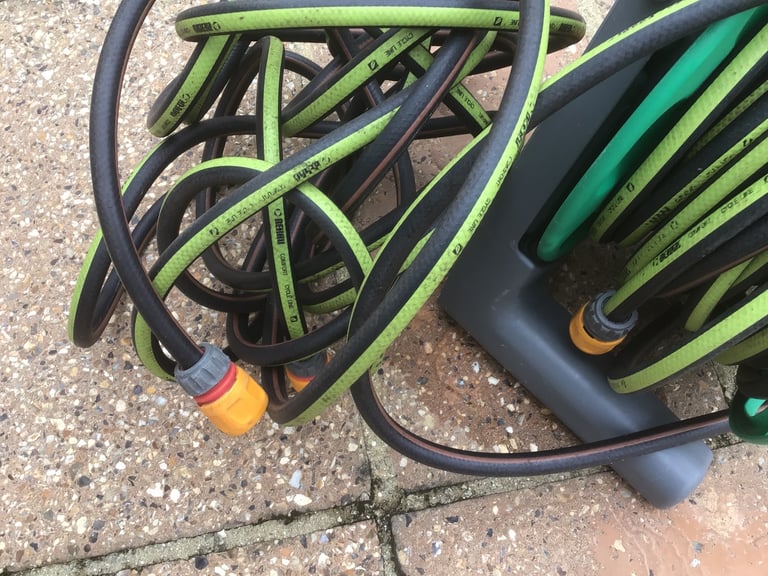 Hozelock reel and hose 