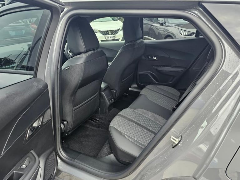 2023 Peugeot 2008 1.2 PureTech Allure SUV 5dr Petrol Manual Euro 6 (s/s) (130 ps) Manual SUV Petr...
