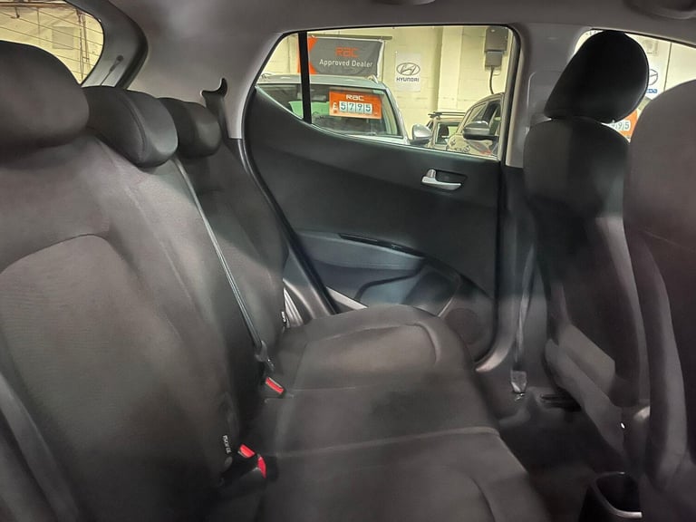 2017 Hyundai i10 1.2 Premium Euro 6 5dr HATCHBACK Petrol Manual