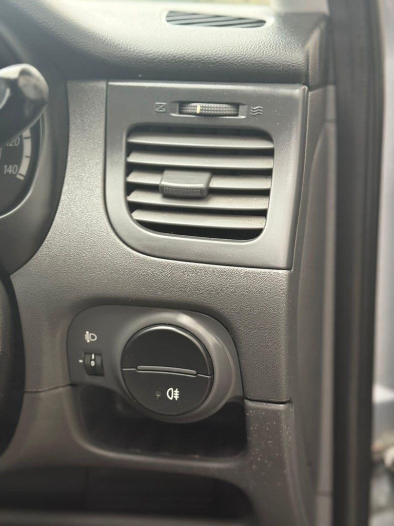 2010 Kia Rio 1.4 1 5dr HATCHBACK Petrol Manual