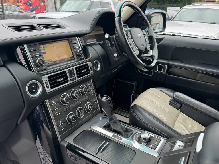 2011 Land Rover Range Rover 5.0 V8 Autobiography SUV 5dr Petrol Auto 4WD Euro 5 (510 ps) ESTATE P...