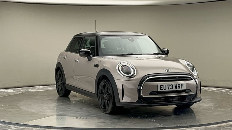 2024 MINI Hatch 5-Door Hatch Cooper Classic Hatchback Petrol Automatic