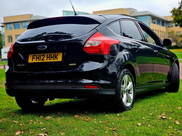 2012 Ford Focus 1.6 TDCi Zetec Hatchback 5dr Diesel Manual Euro 5 (s/s) (115 ps) HATCHBACK Diesel...