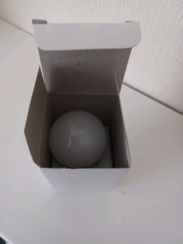 Bulbs LED E14 b45-sa02 5w 2700k £0.75 each