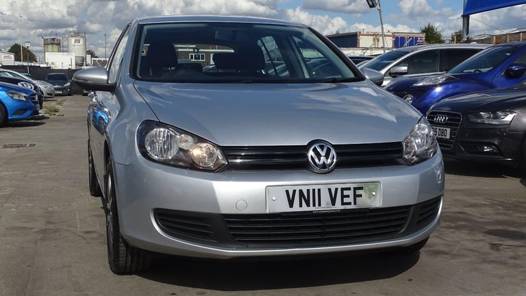 VOLKSWAGEN GOLF 1.4 Twist hatch petrol Silver Manual Petrol 2011