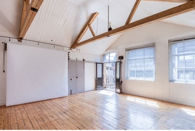Photography studio /  Studio Share - Shoreditch 